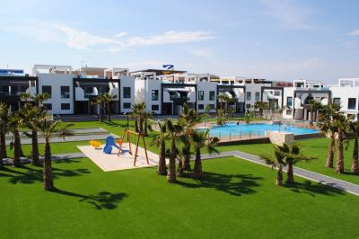 Þakíbúð Oasis Beach La Zenia 4 Nº 116 in España Casas