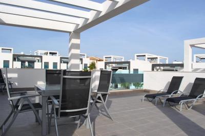 Topp lejlighed i Oasis Beach Punta Prima 7 Nº 032 in España Casas