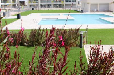 Rent an apartment in Residence EMA  in España Casas
