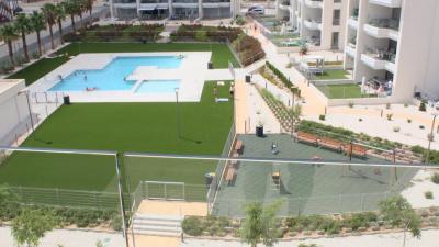 Rent a penthouse in Residence EMA Villamartin in España Casas